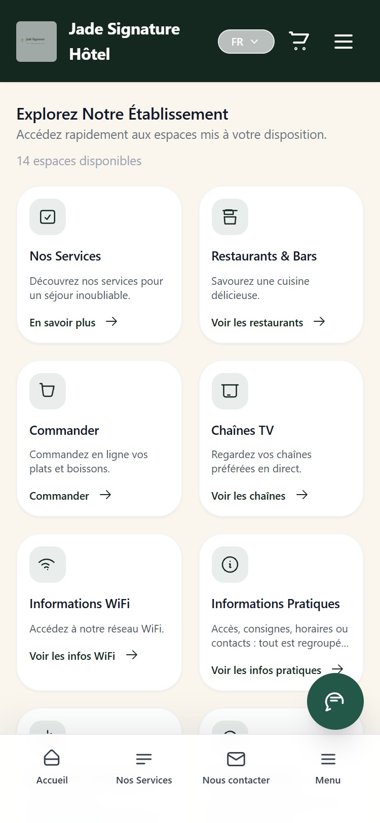 Les rubriques du livret Jade Signature sur mobile : informations, services, restaurant et activités.